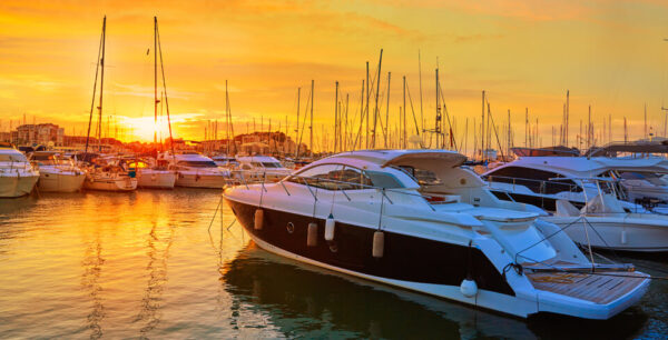 Sunseeker Flybridge - Image 5